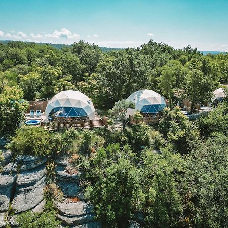 Les Domes Des Gorges Hotel Ruoms Buitenkant foto