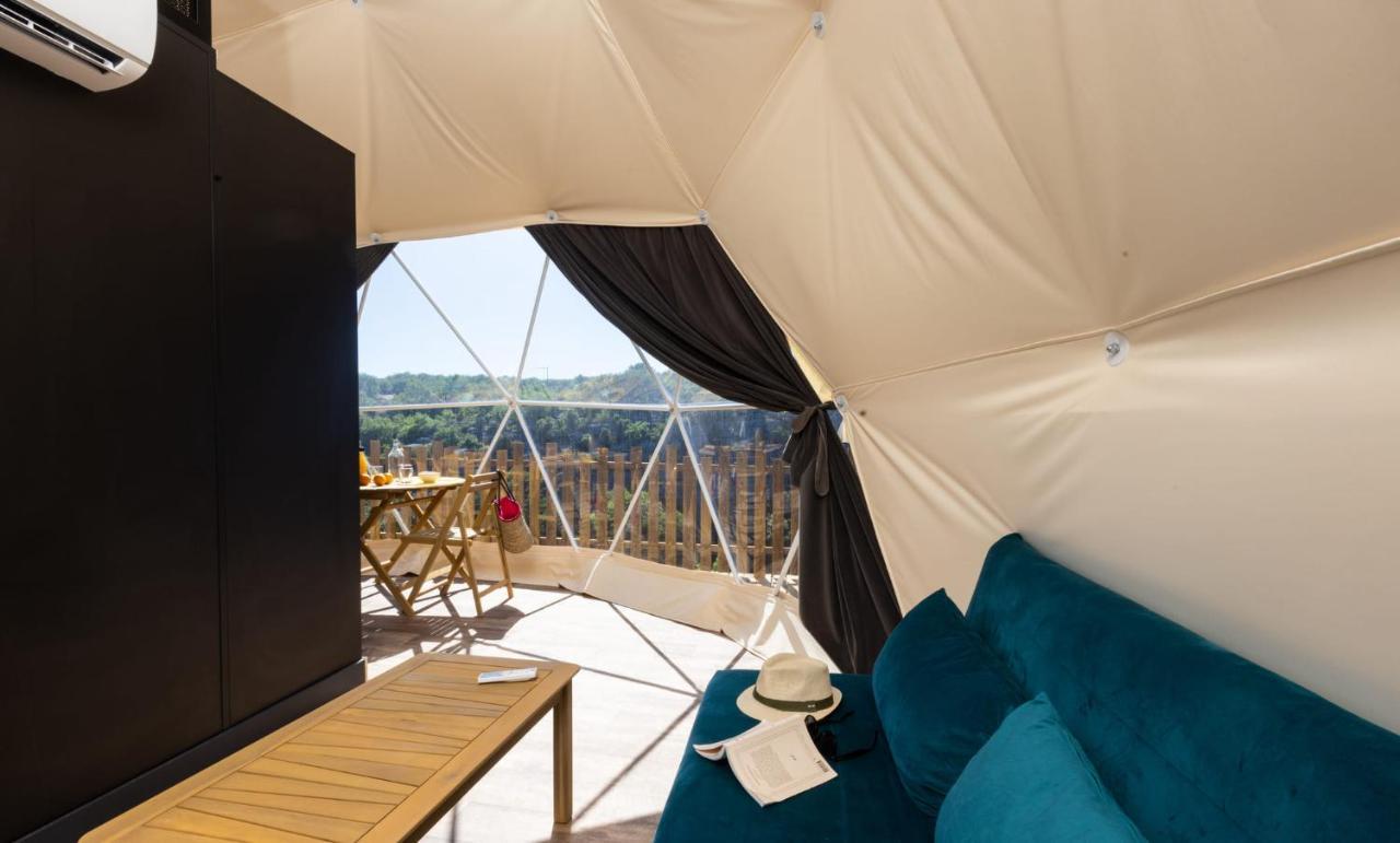 Les Domes Des Gorges Hotel Ruoms Buitenkant foto
