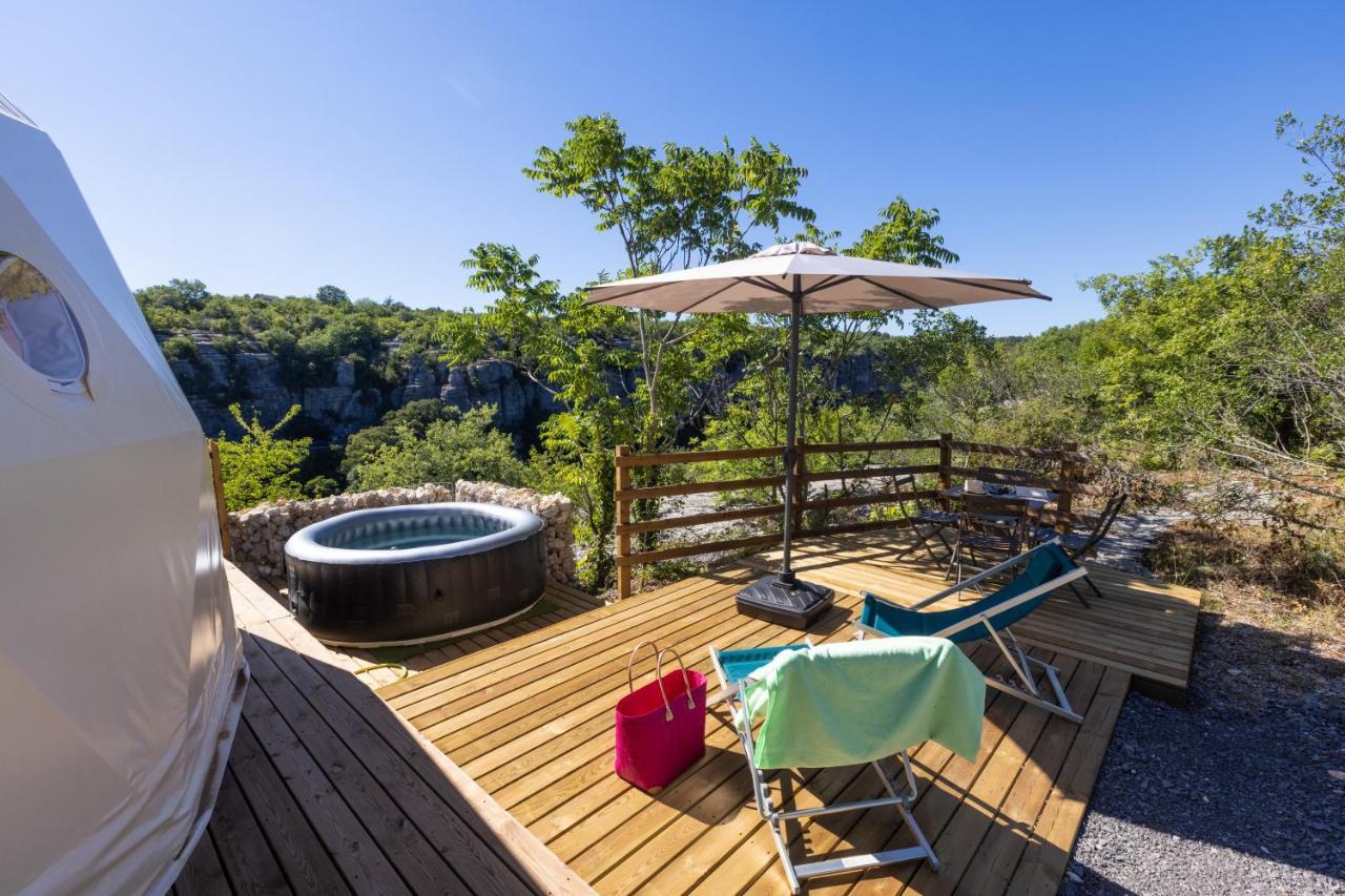 Les Domes Des Gorges Hotel Ruoms Buitenkant foto